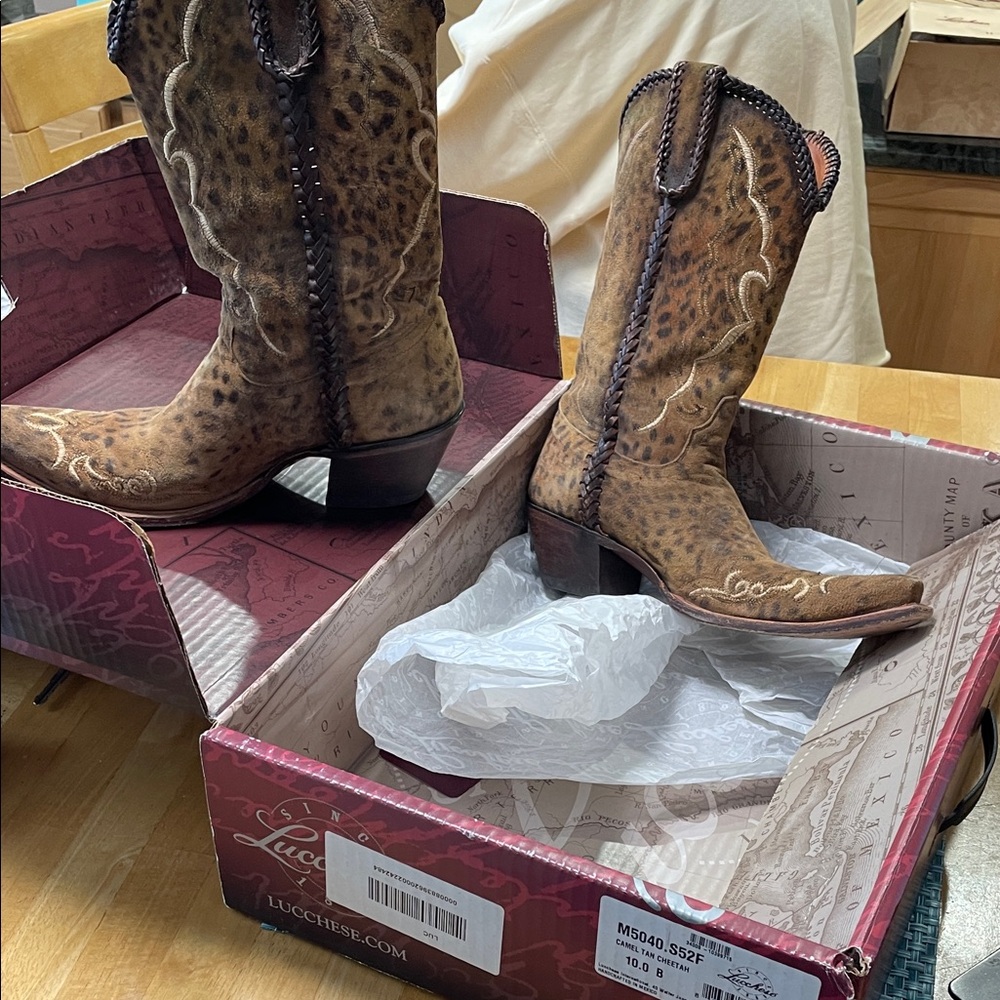 Lucchese Women's Tan Leopard Heeled Boots